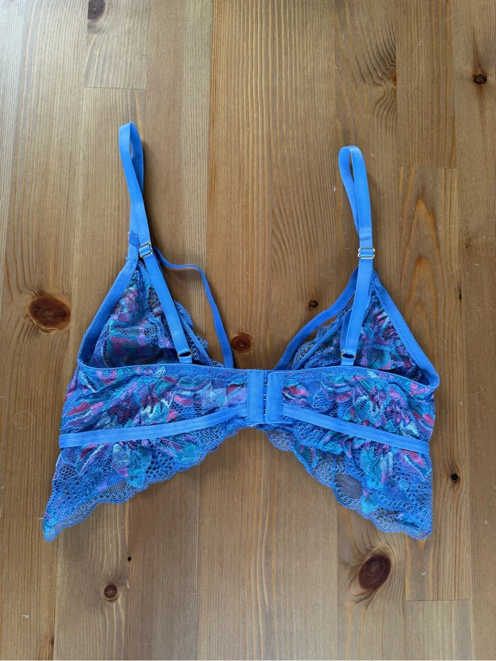 Cosabella Paradiso Triangle Bralette in Periwinkle Floral Lace